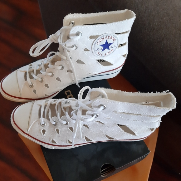 white converse wedge sneakers